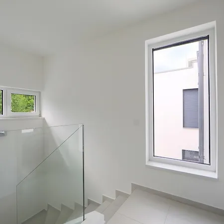 Gorazd Nyaralohaz بيت للعطل بالاتونفوريد