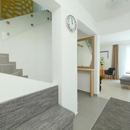 Gorazd Nyaralohaz بالاتونفوريد