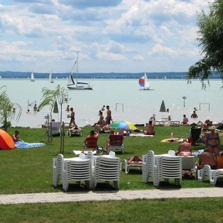 Gorazd Nyaralohaz Balatonfured